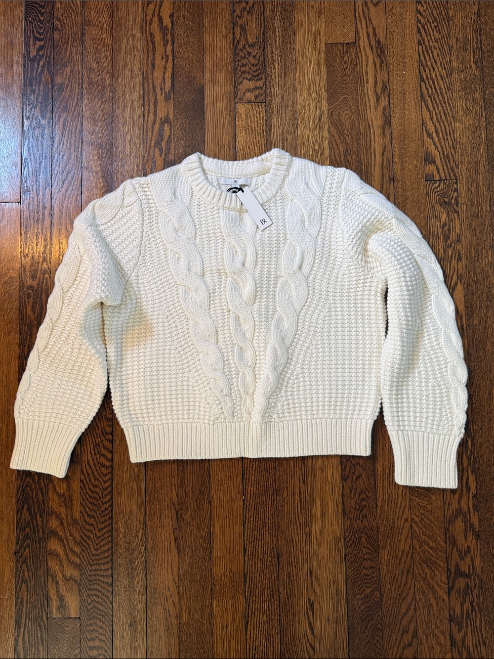 Banana Republic Cable Sweater, NWT, Large, Off-white